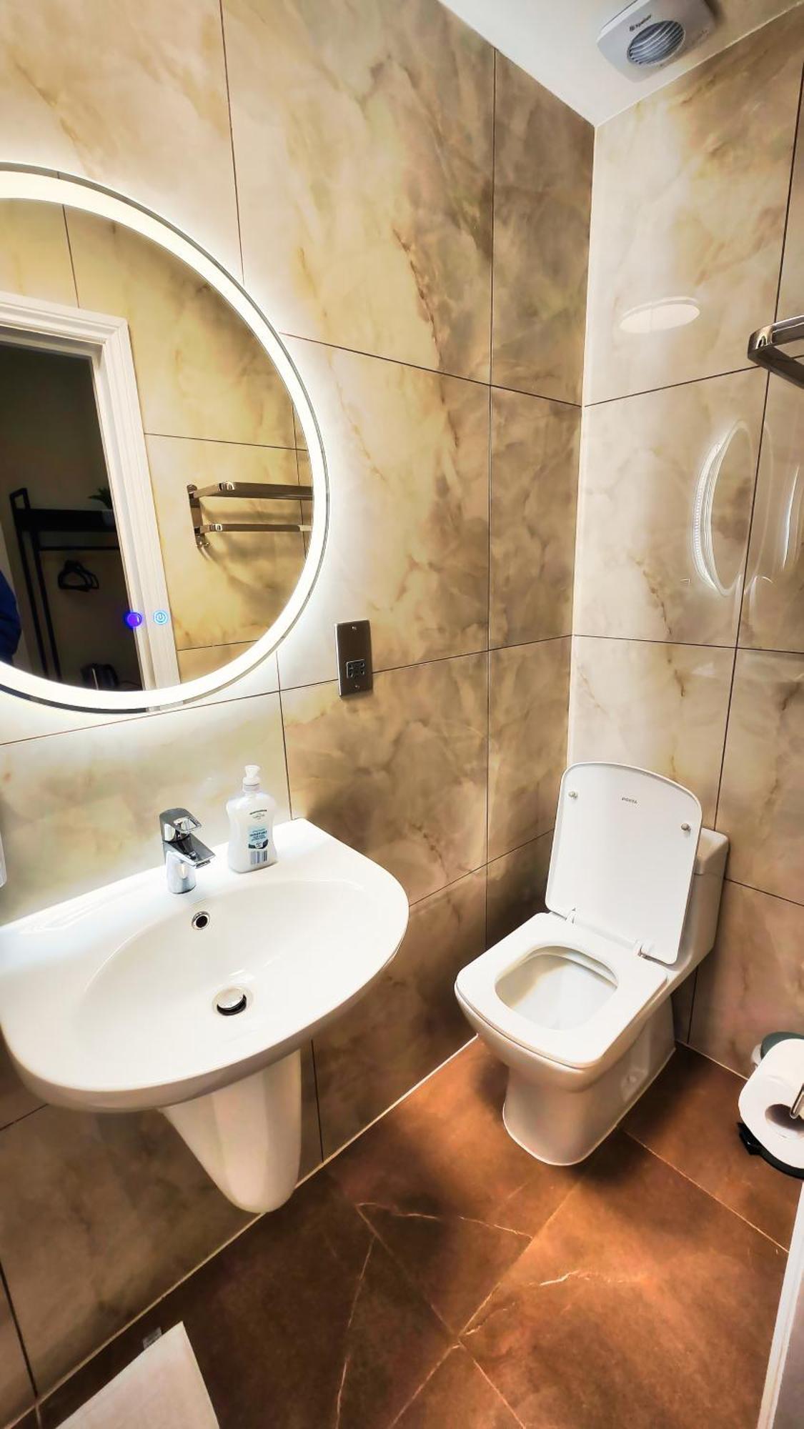 Carlton Hotel Уеймут Екстериор снимка