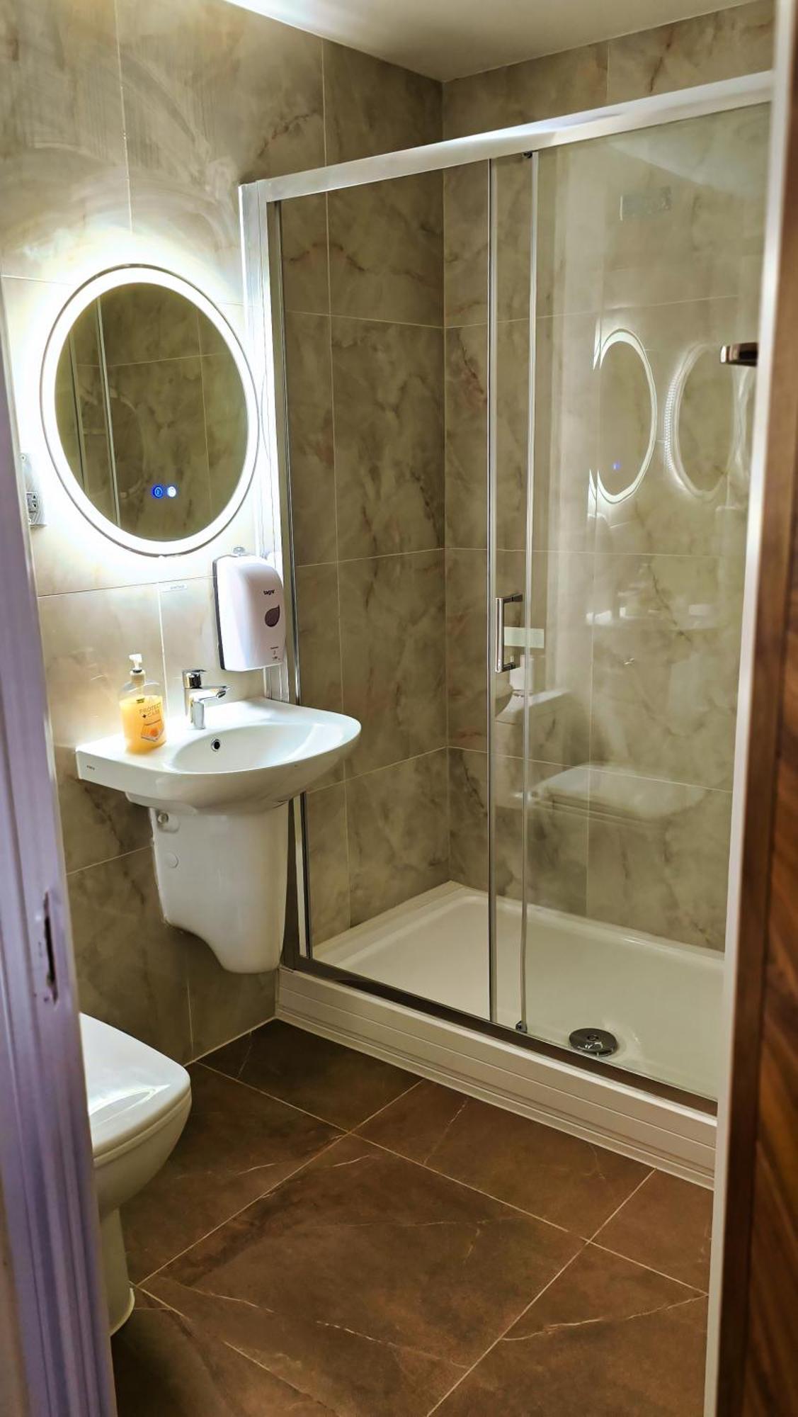 Carlton Hotel Уеймут Екстериор снимка